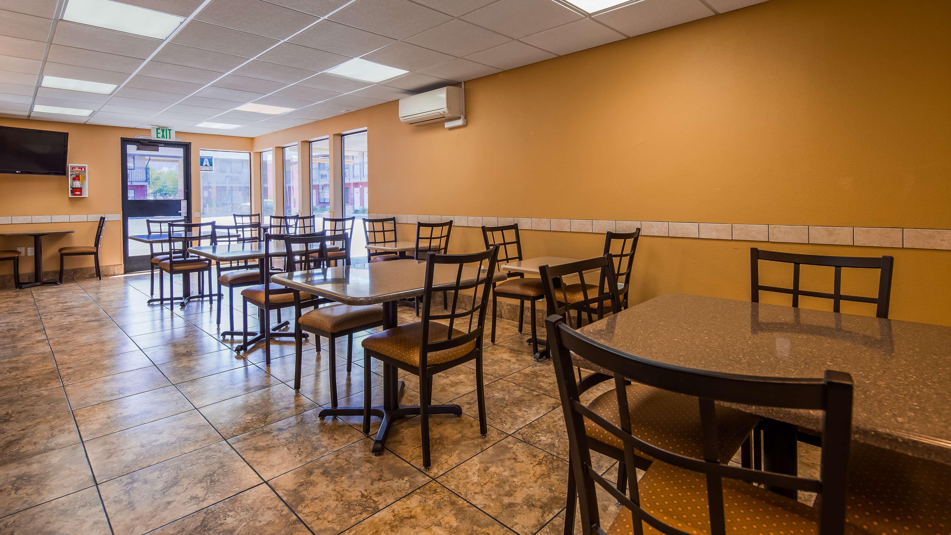 Surestay Hotel By Best Western Tehachapi Exterior photo